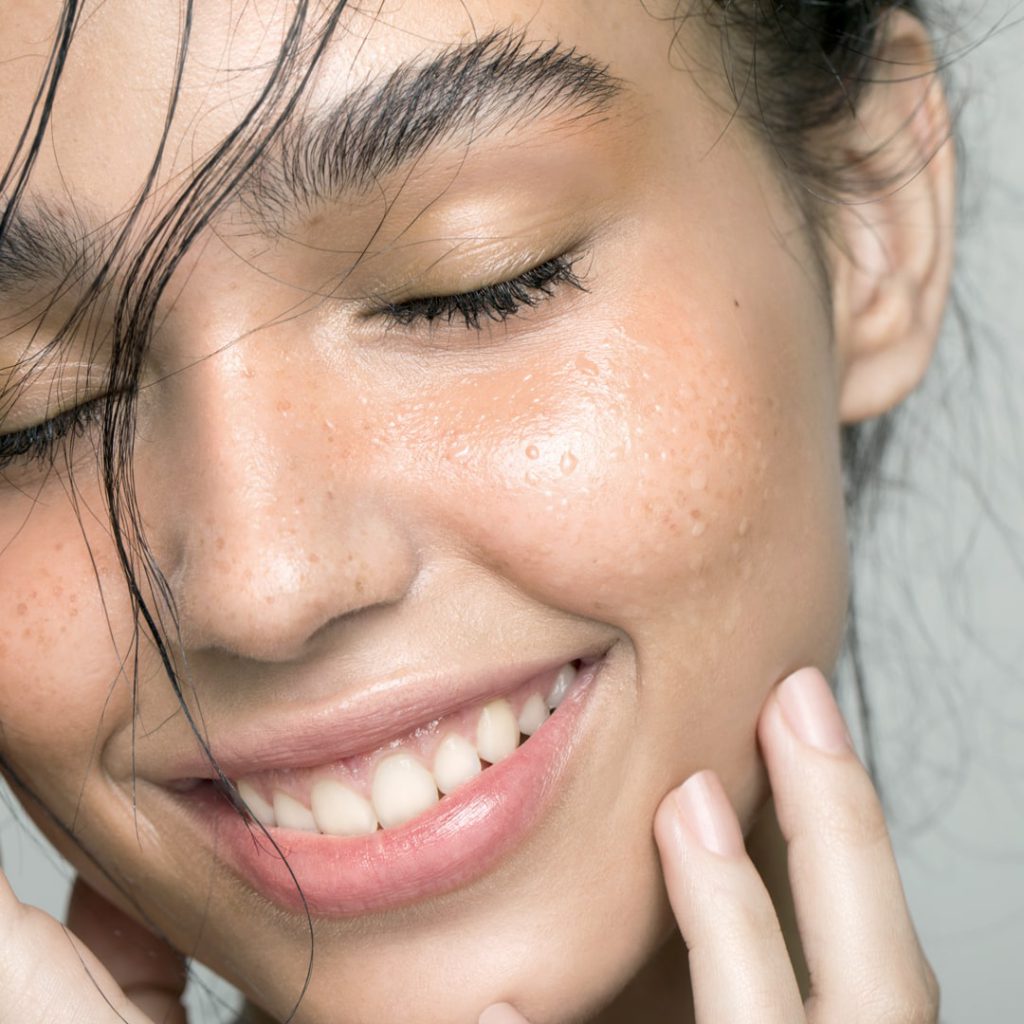 Anti-Aging Behandlung durch Skin Booster 